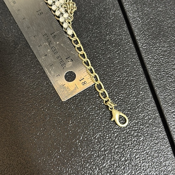 Banana Republic Net Chain Elegant Gold Tone Statement Necklace - Picture 10 of 10